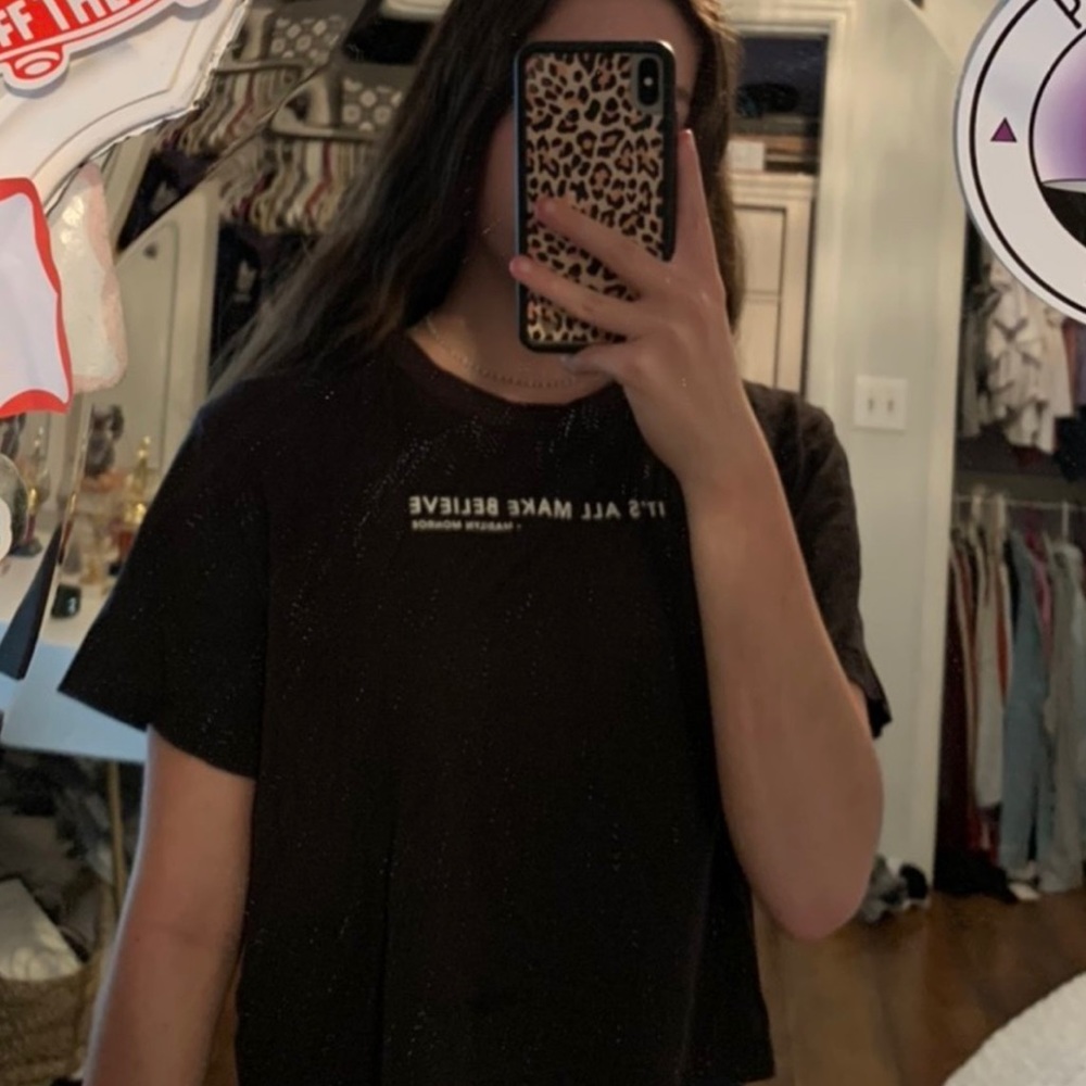 Aero graphic tee